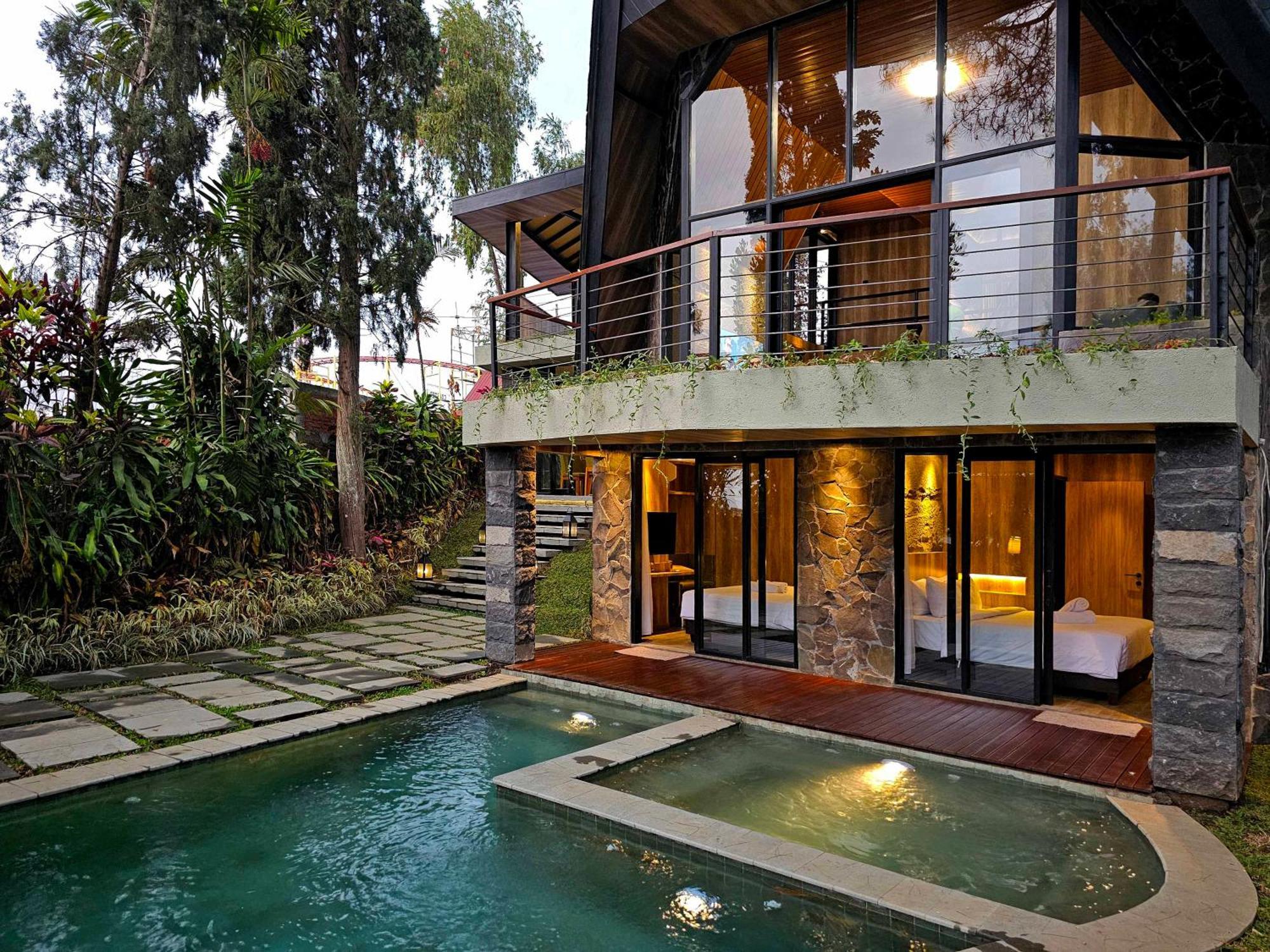 Villa 4-Br Klub Bunga No 4 Batu Malang מראה חיצוני תמונה