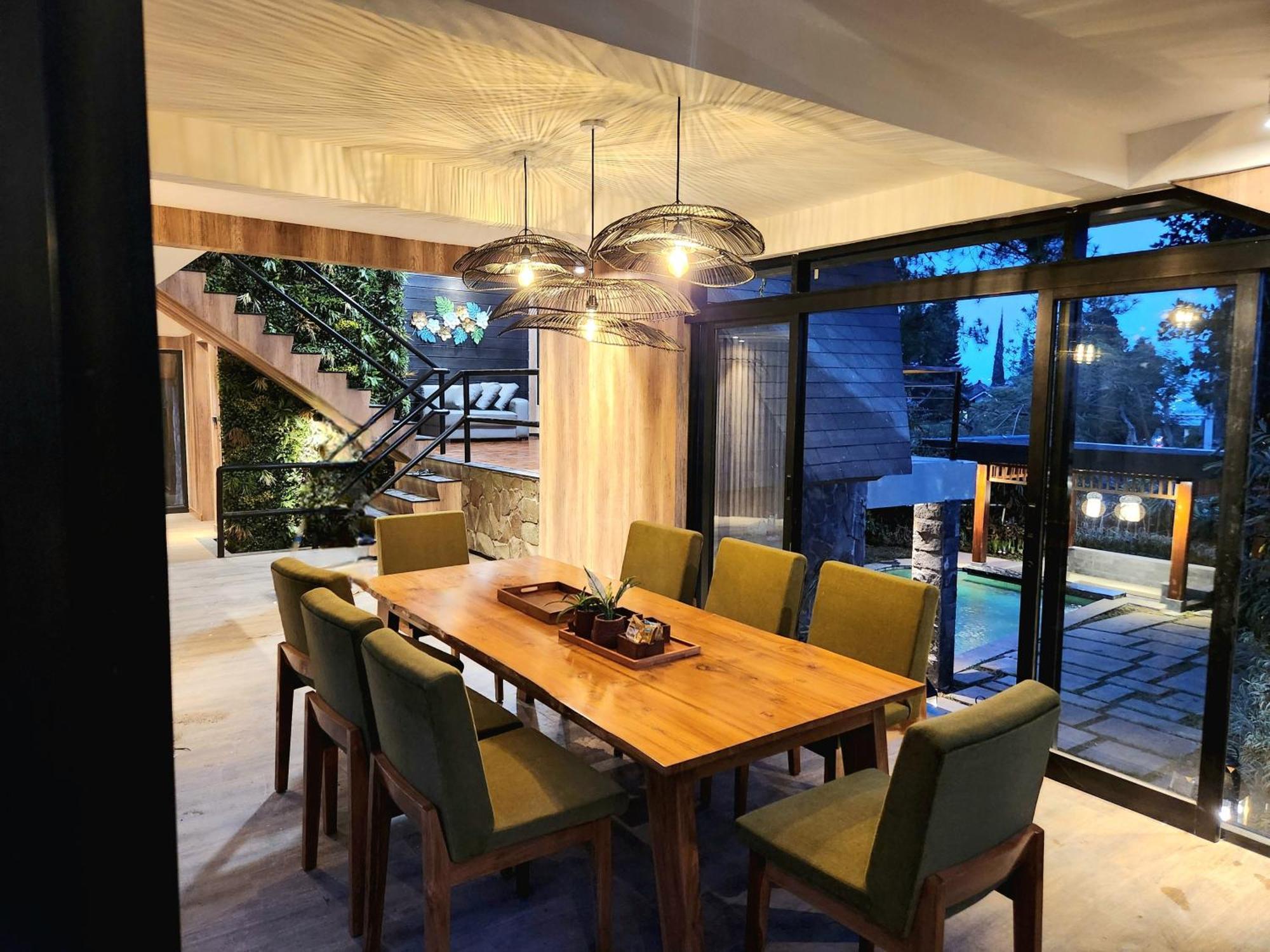 Villa 4-Br Klub Bunga No 4 Batu Malang מראה חיצוני תמונה